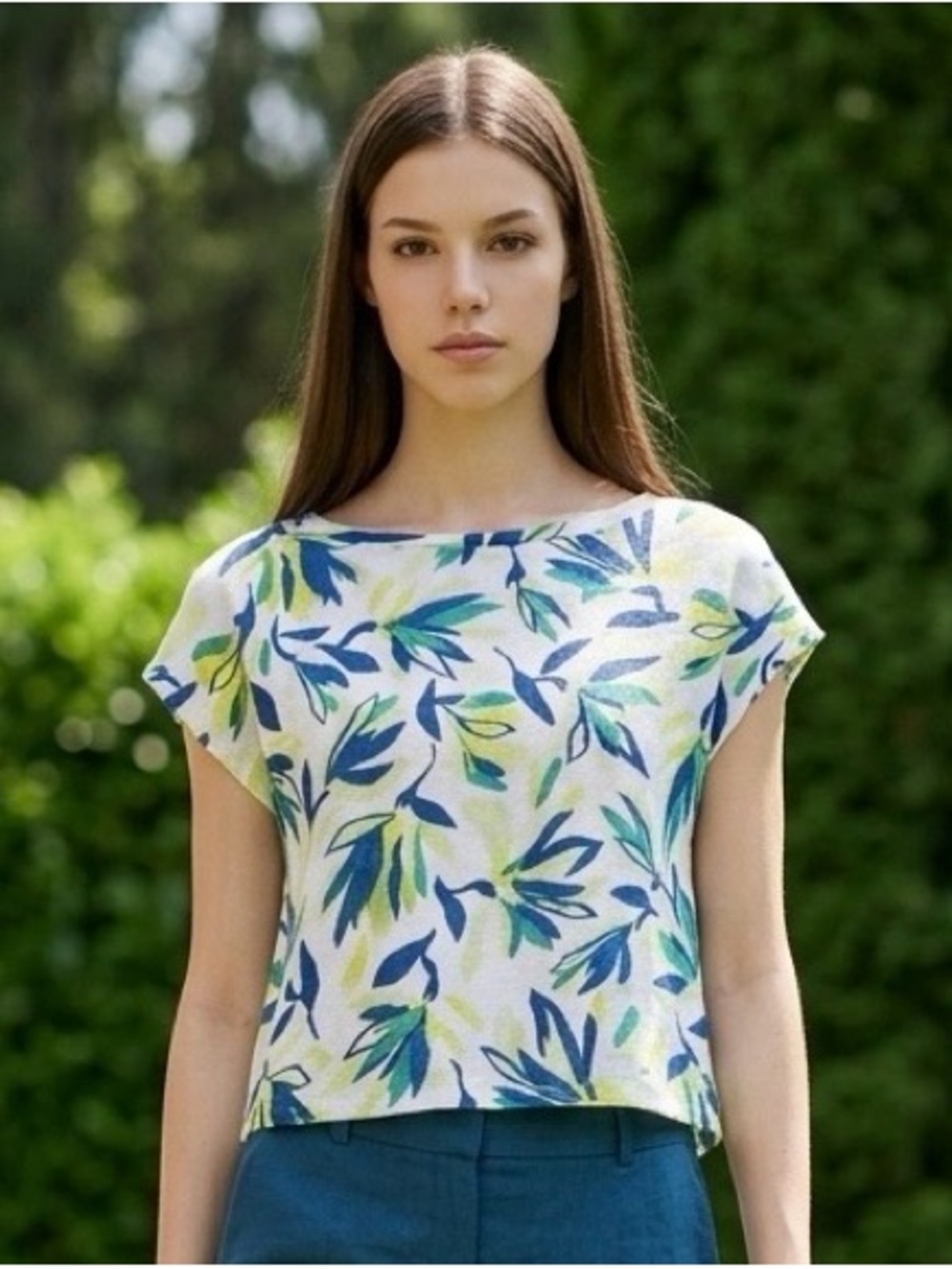 Cynthia Rowley 100% Linen Crop Top with Blue and Green Leaf Print - M
